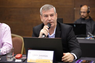 Lênio Jeremias participa de reunião das Câmaras Especializadas de Engenharia Elétrica