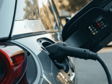 ARTIGO TÉCNICO: Eletromobilidade e estações de recarga de veículos elétricos