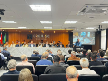 Lênio Jeremias é eleito coordenador da Câmara Especializada de Engenharia Elétrica do CREA-SC