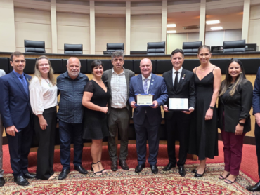 AEAMVI recebe homenagem da Assembleia Legislativa como entidade precursora