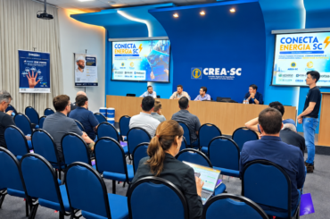Conecta Energia SC aproxima profissionais da engenharia dos desafios e oportunidades do setor elétrico